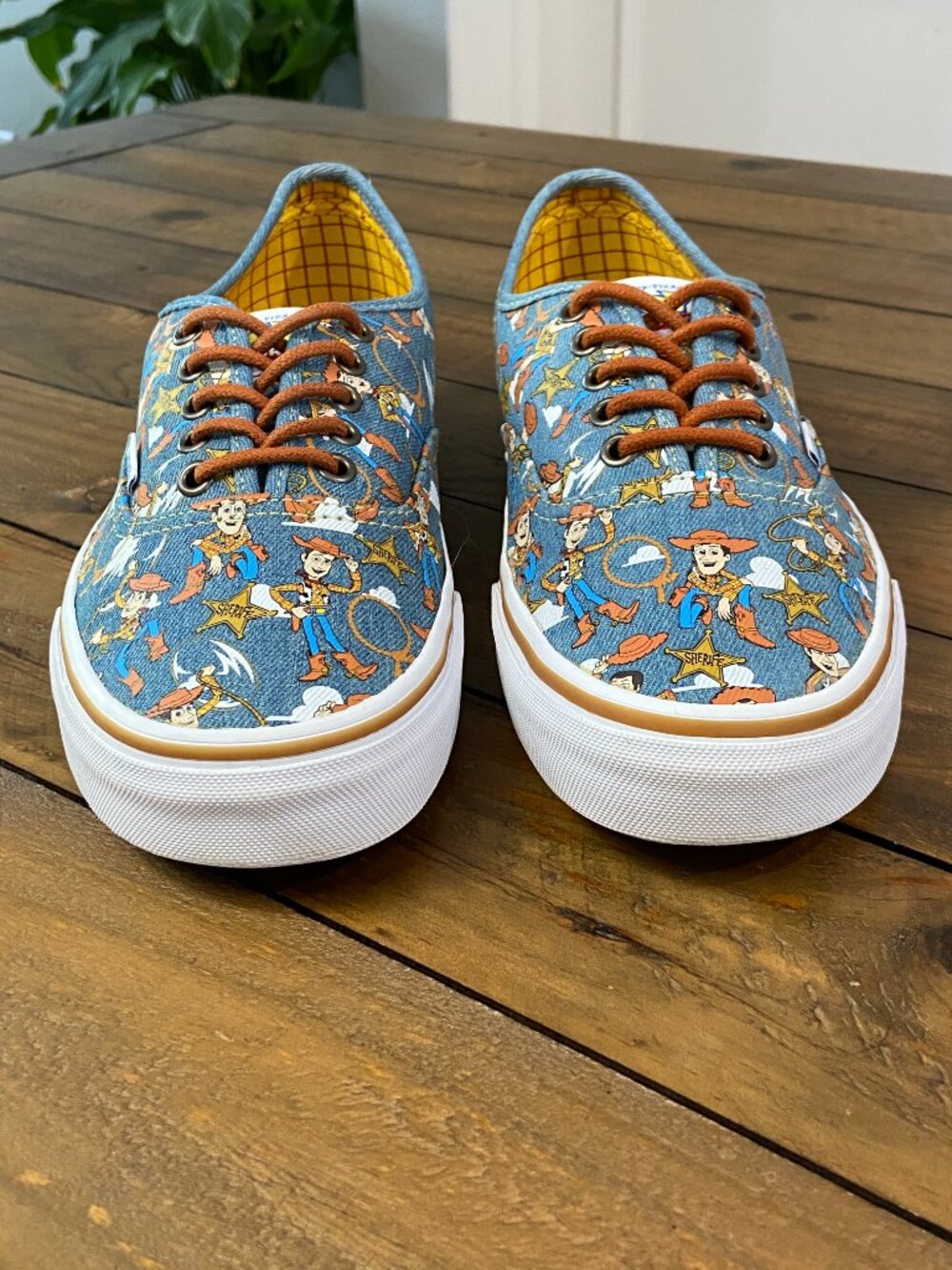 RARE Toy Story x Vans Authentic "Woody" Denim Sneakers Womens 10.5 Mens 9 - Picture 3 of 12